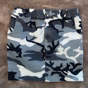 Camo skirt